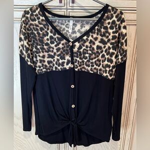 New Women’s Medium Boutique Top
